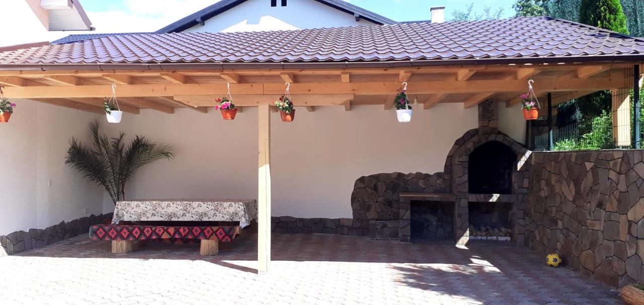 Casa Anca Sighetu Marmatiei Exterior photo